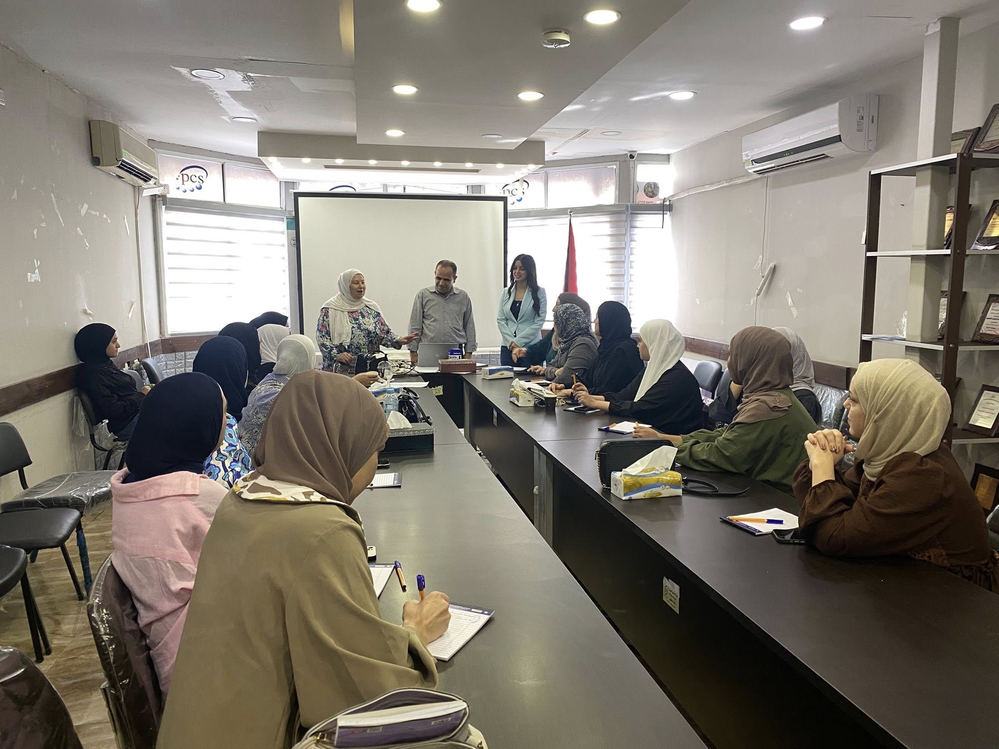 لهيئة الاستشارية تُطلق أولى فعاليات مشروع  “المساءلة على مستويات الاستجابة للنساء وقت الأزمات” في جنين